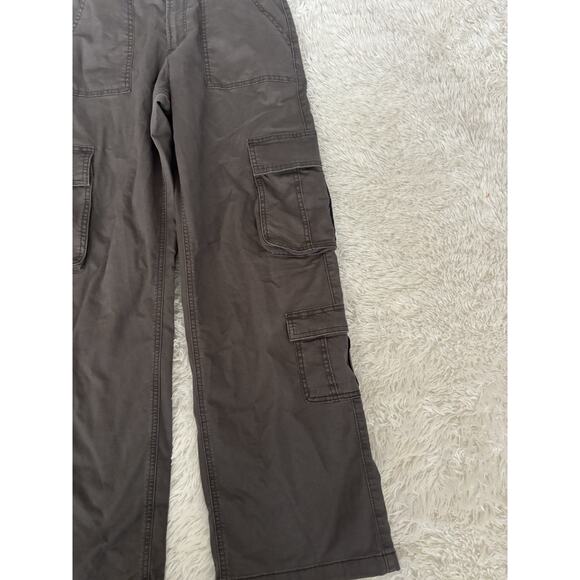 Hollister women's sz. 27 (4R) Ultra High Rise baggy cargo pants. Fantastic pair - Picture 6 of 9
